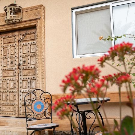 Desert Routes Inn Shvilim Ba Midbar Hazeva Esterno foto