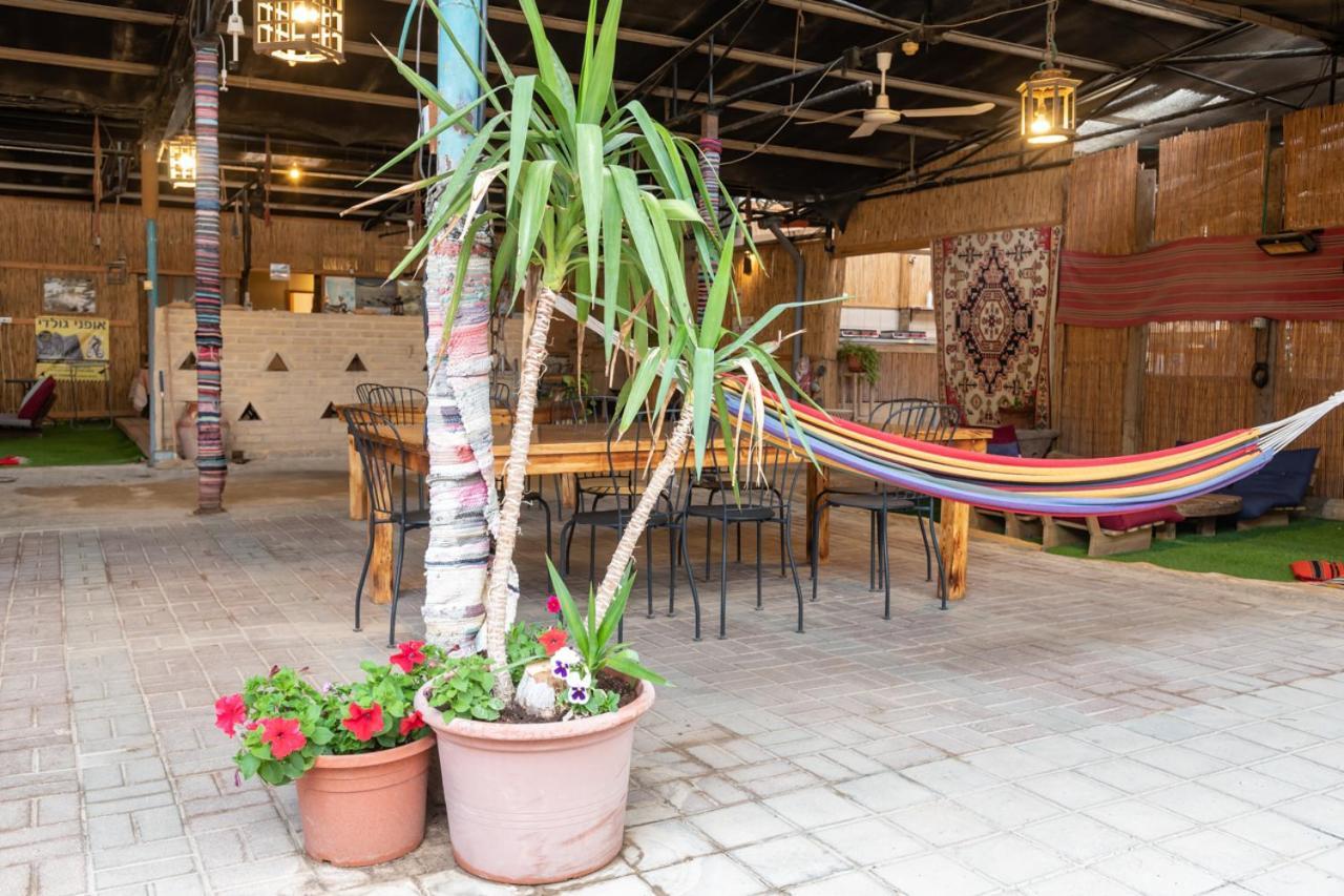 Desert Routes Inn Shvilim Ba Midbar Hazeva Esterno foto
