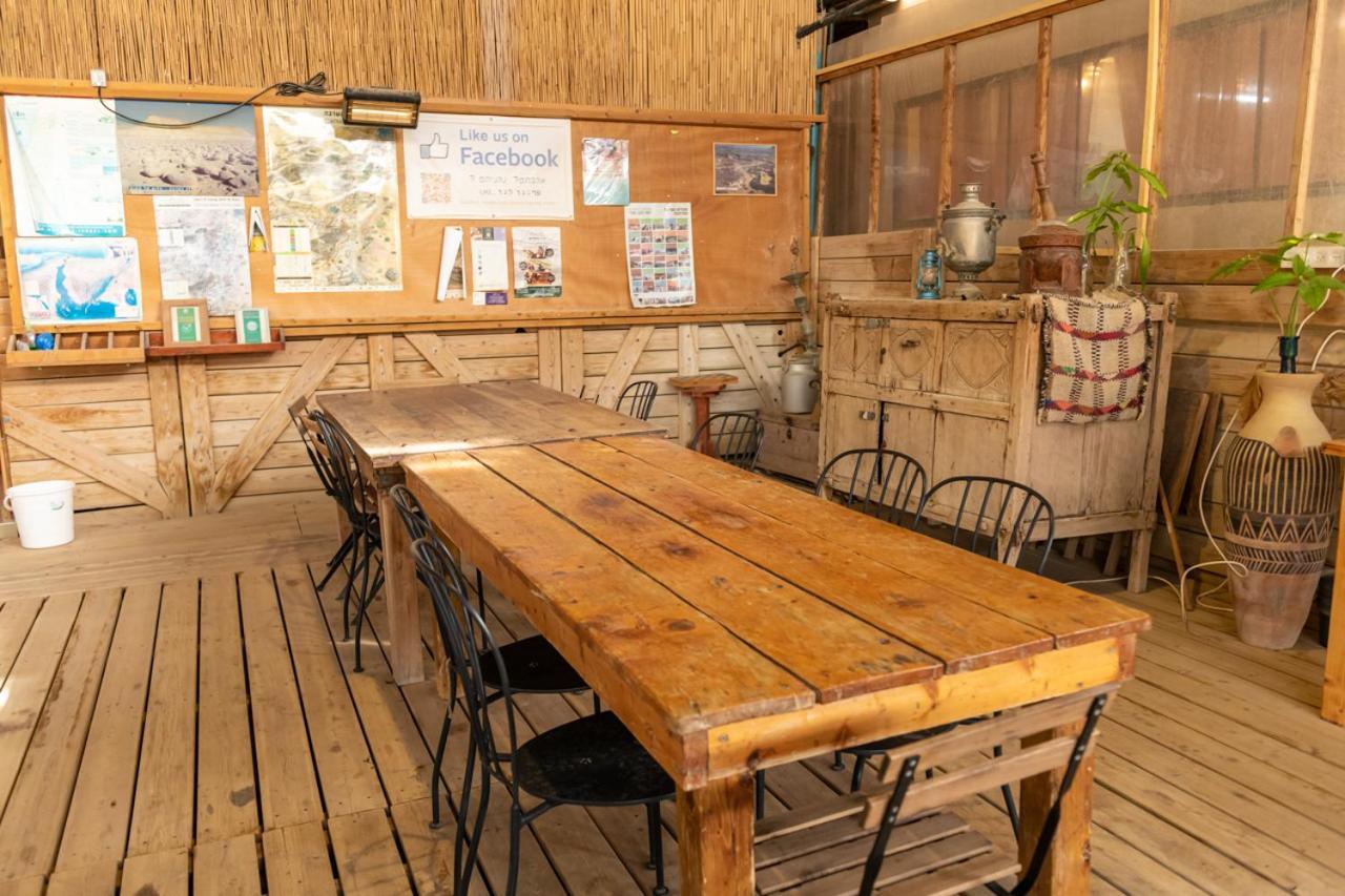 Desert Routes Inn Shvilim Ba Midbar Hazeva Esterno foto