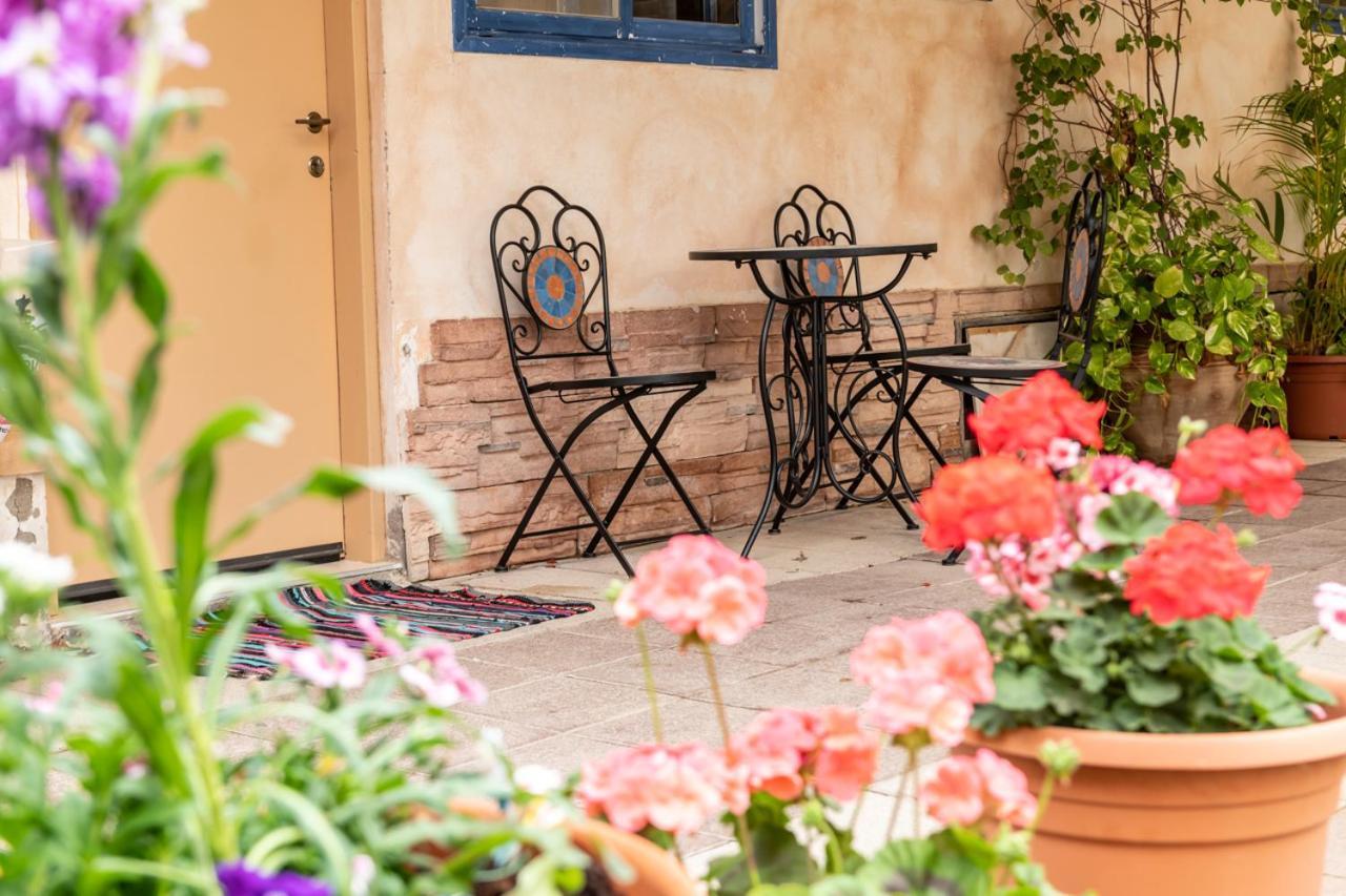 Desert Routes Inn Shvilim Ba Midbar Hazeva Esterno foto
