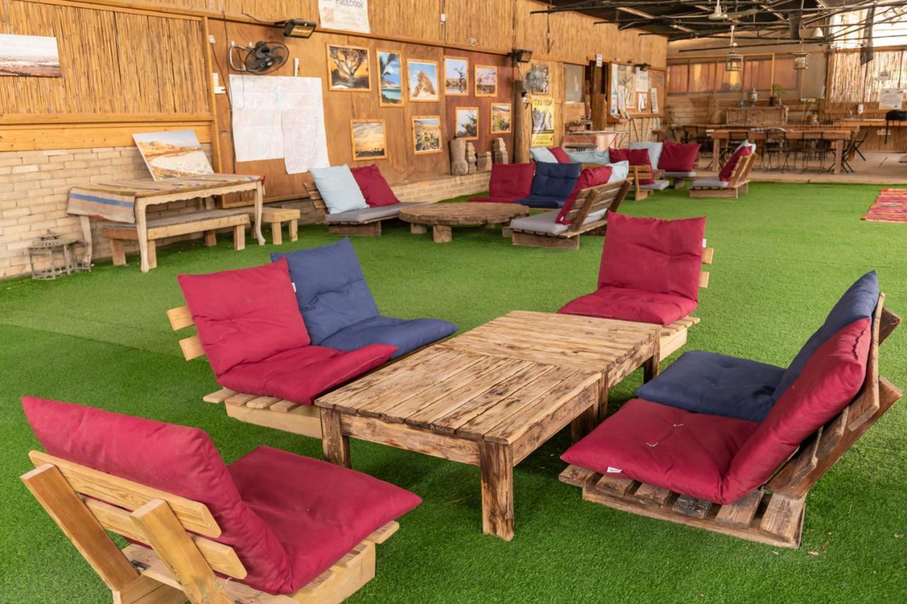 Desert Routes Inn Shvilim Ba Midbar Hazeva Esterno foto