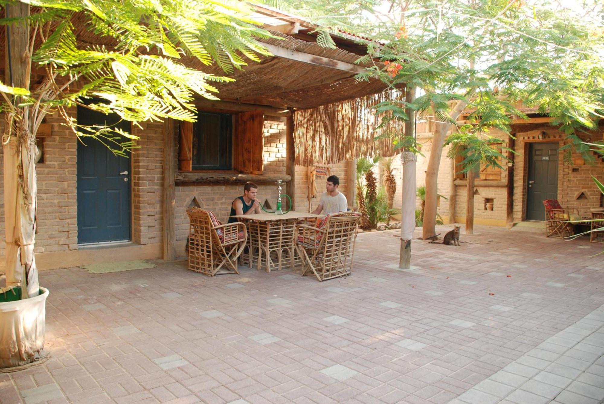Desert Routes Inn Shvilim Ba Midbar Hazeva Esterno foto